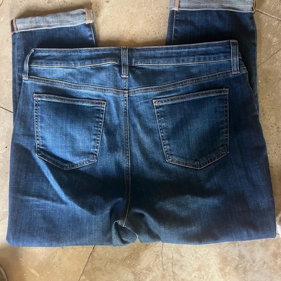 Chicos, So Slimming girlfriend slim leg crop Jean Chicos size 2 US size … - Picture 6 of 11